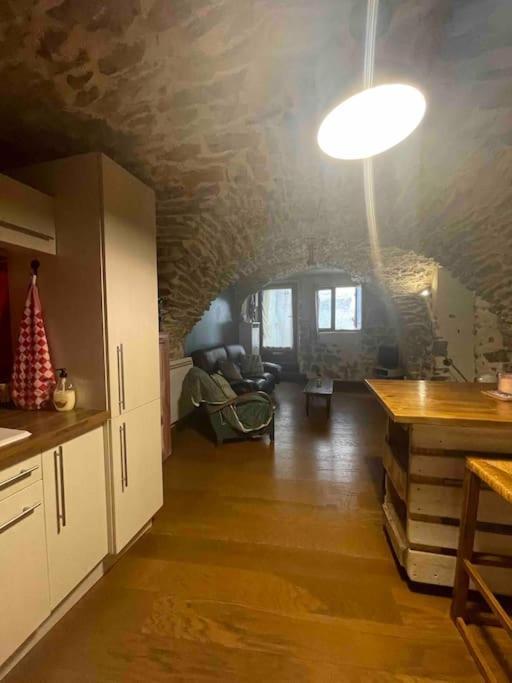 Charmante Cave Voutee 4 Personnes Saint-Jean-de-Fos Exterior foto